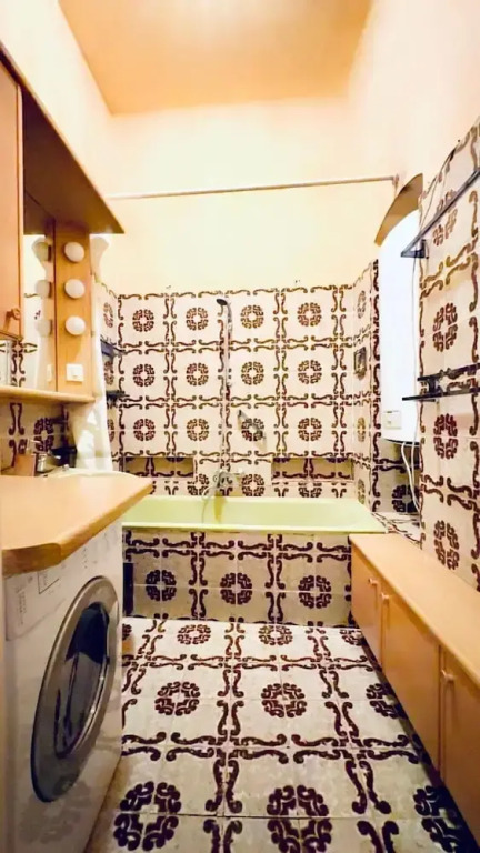 2BR Apartment for 5 Near Stadthalle