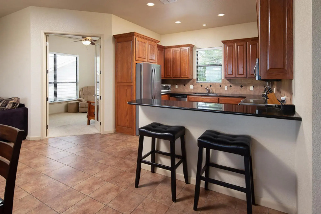 CL 1233 Villa at Canyon Lake