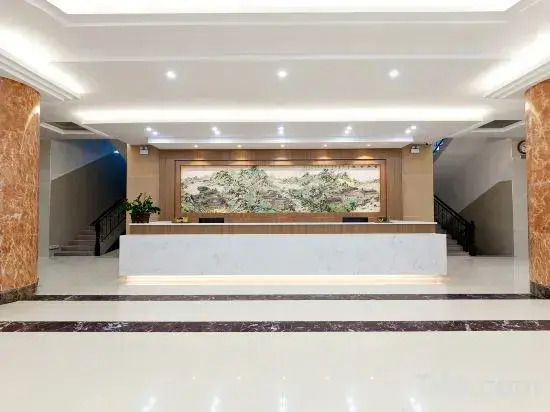 Manzhou Hotel (Yongding Tulou Huading Branch)