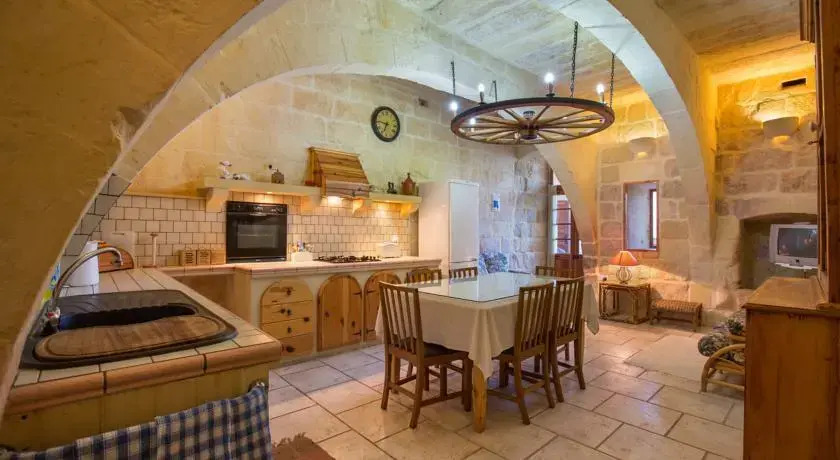 Ta leli farmhouse