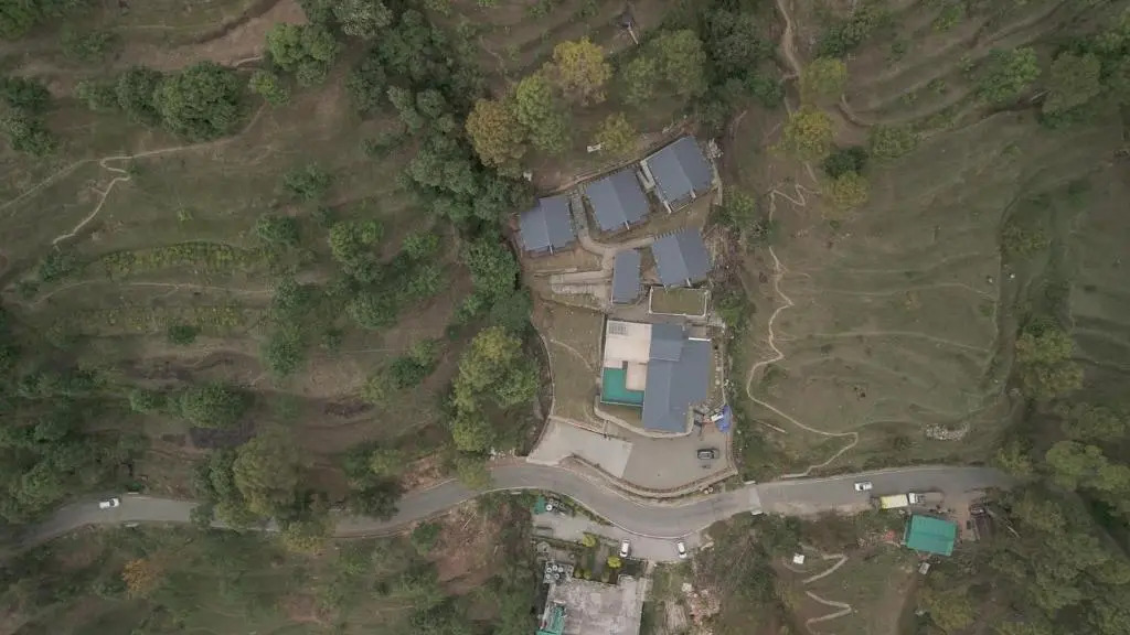 Spellmount - Himalayan View Infinity Pool Resort In Kausani