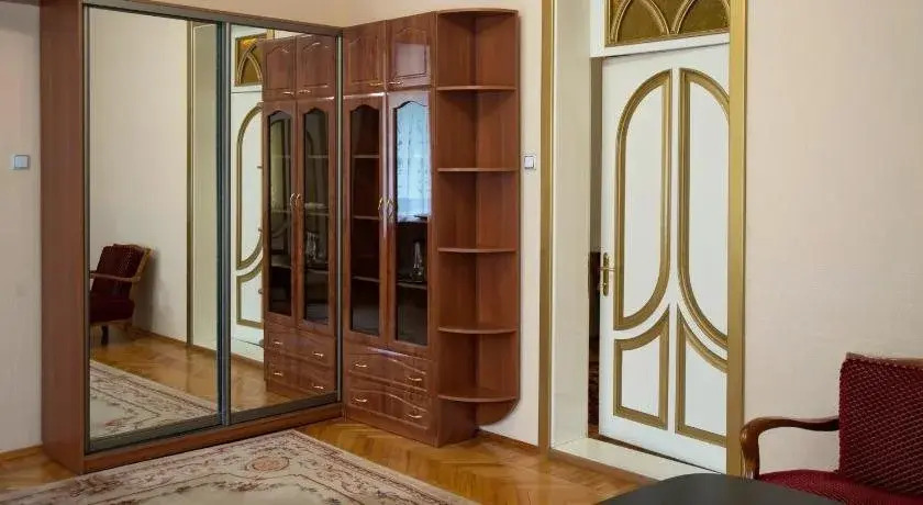 Hotel Ukraina Lux
