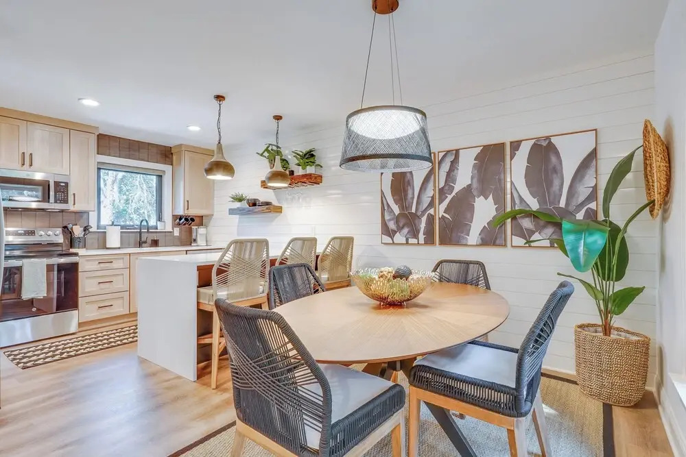 u003c 1 Mi to Seabrook Island Beach: Golf-View Villa