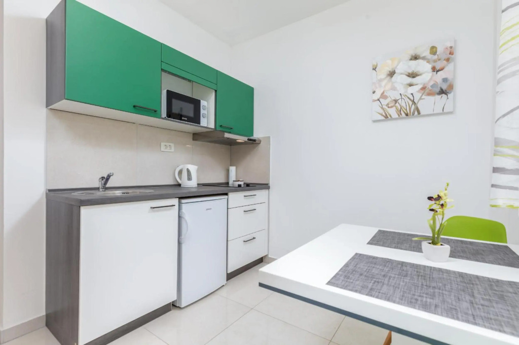 Marine Lux apartments