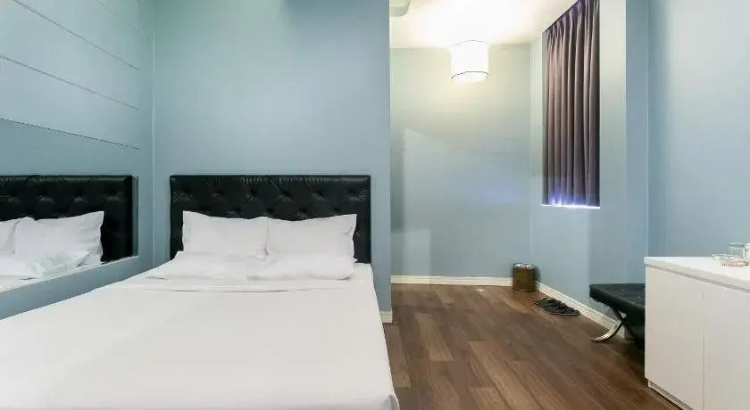 Triip Friday Hotel Phan Xich Long