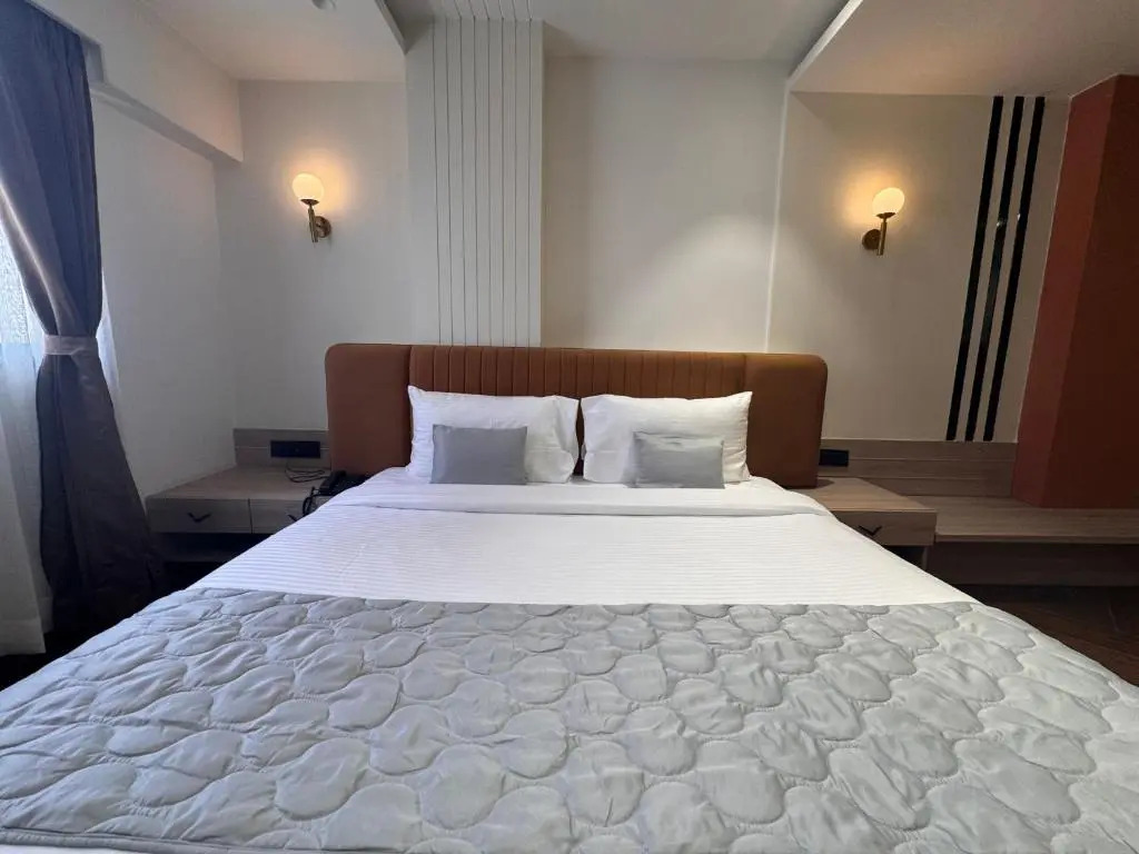 Hotel Mumbai House-Vijay Nagar