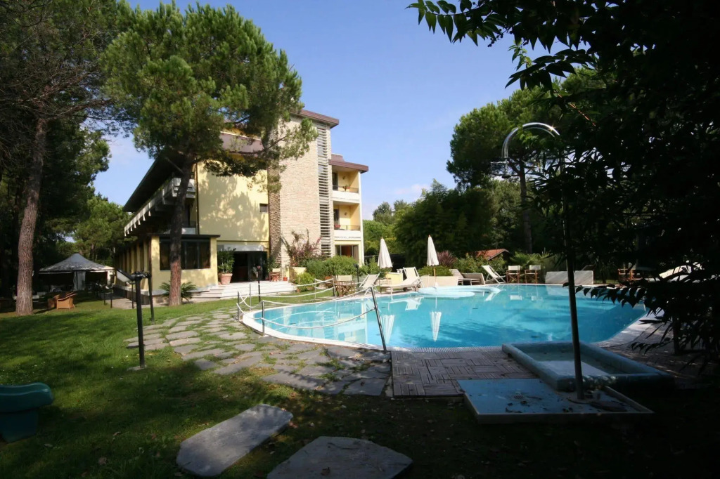 Hotel Nedy