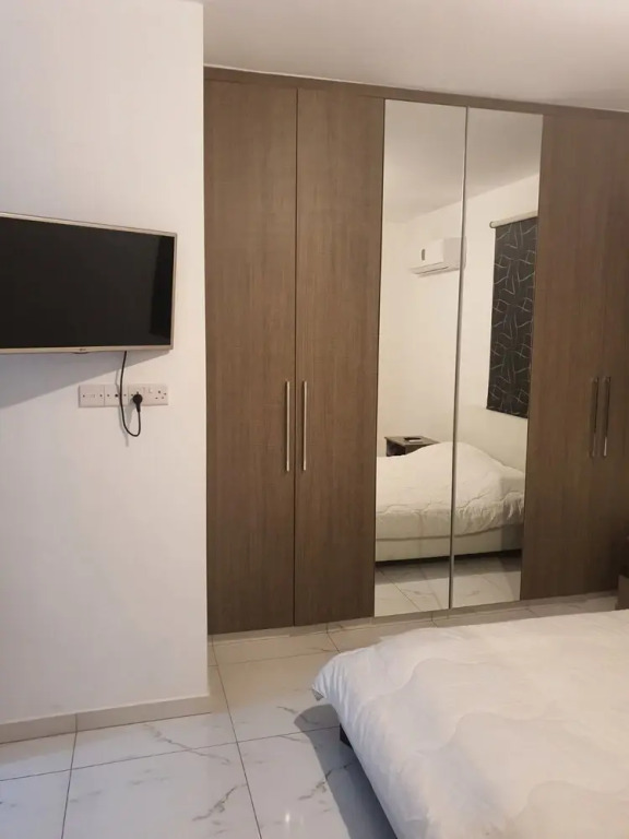 Immaculate 2-bed Apartment in Larnaca
