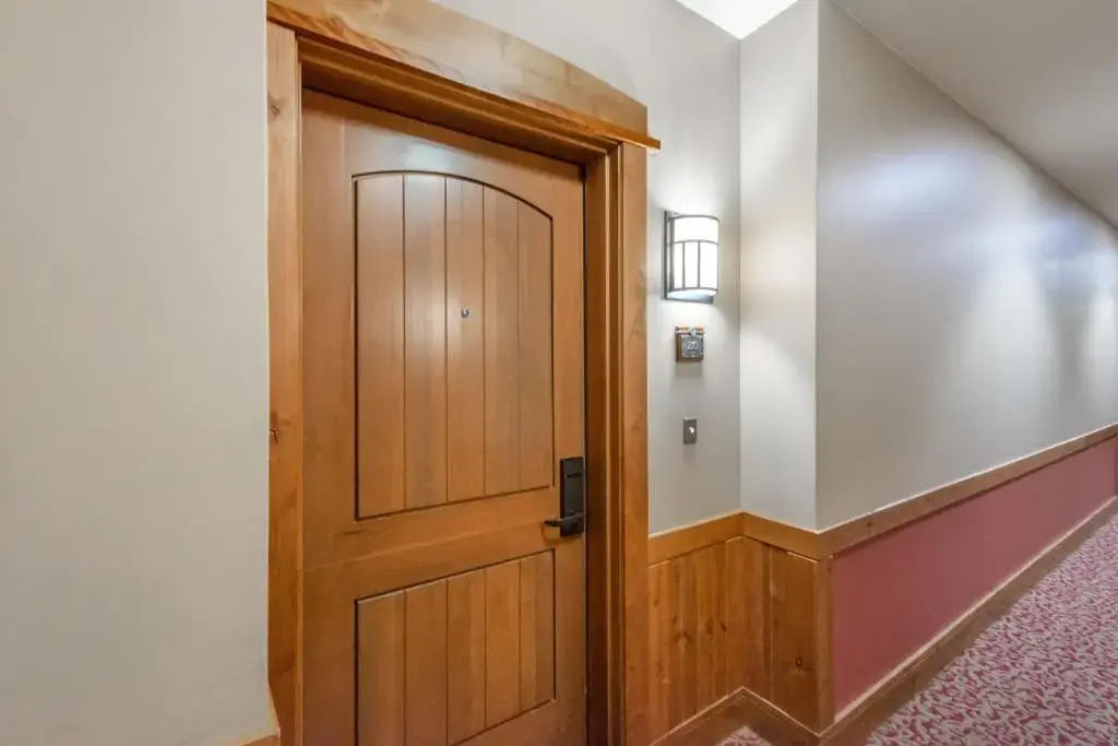 NEW LISTING! Luxury Northstar Village Residence - Big Horn 210