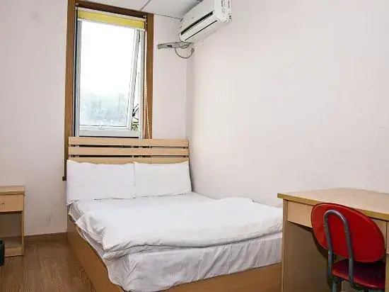 Shanghai Rutai Hotel