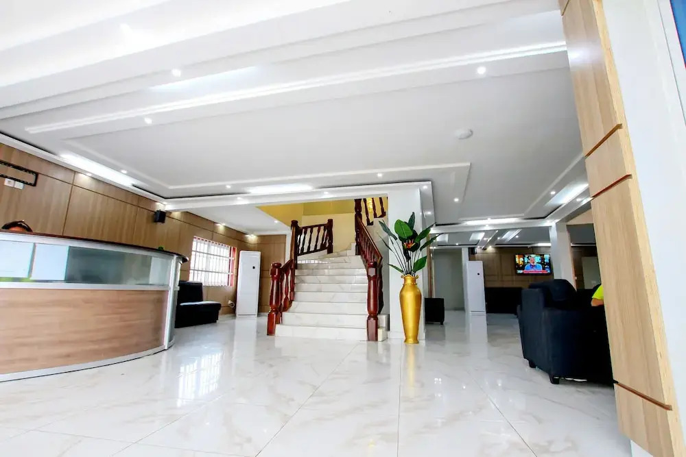 Hotel Galilée