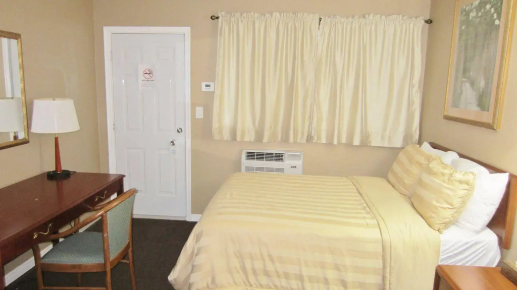 Village Inn & Suites - Sudbury