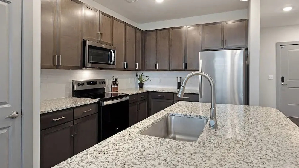 Landing Apartments - Thrive at University City