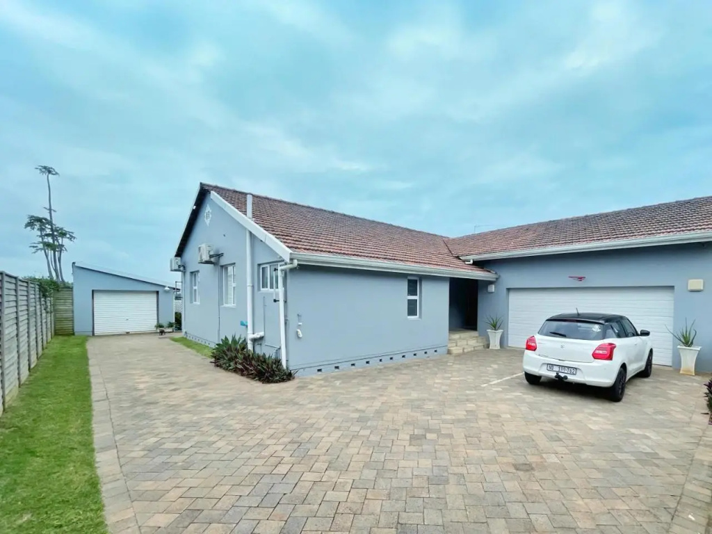 Studio 13 Durban North