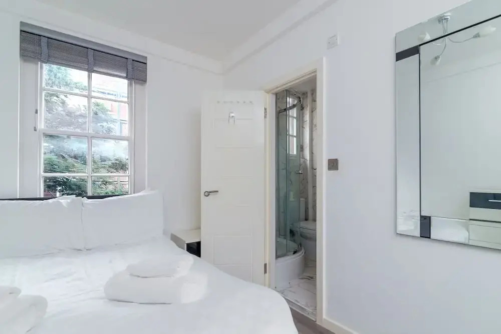 1 Bedroom For 2 In Covent Garden Central London