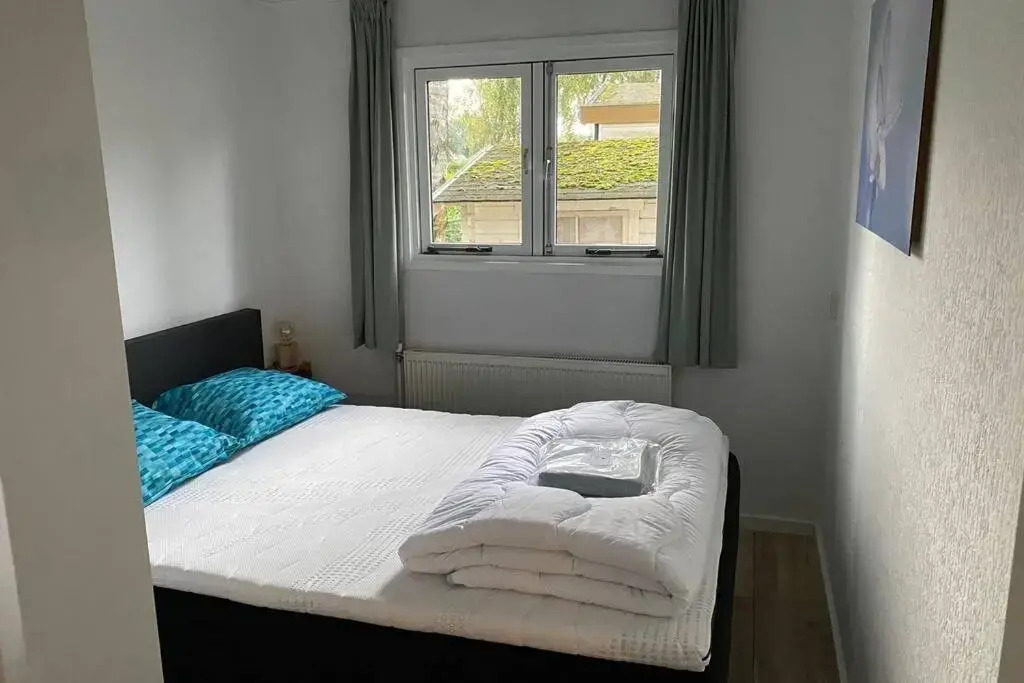 Modern rustgevend chalet in Putten 131