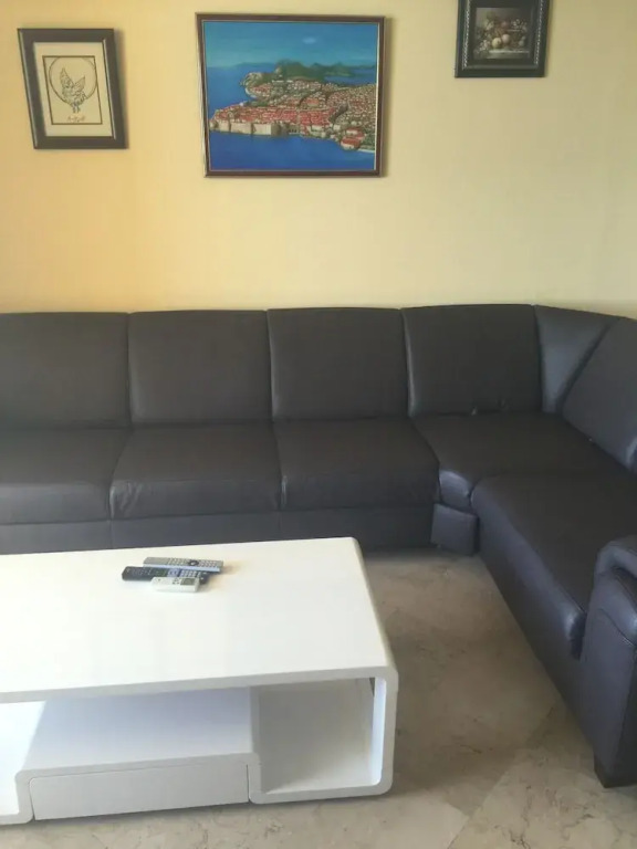 Majkovica Apartment