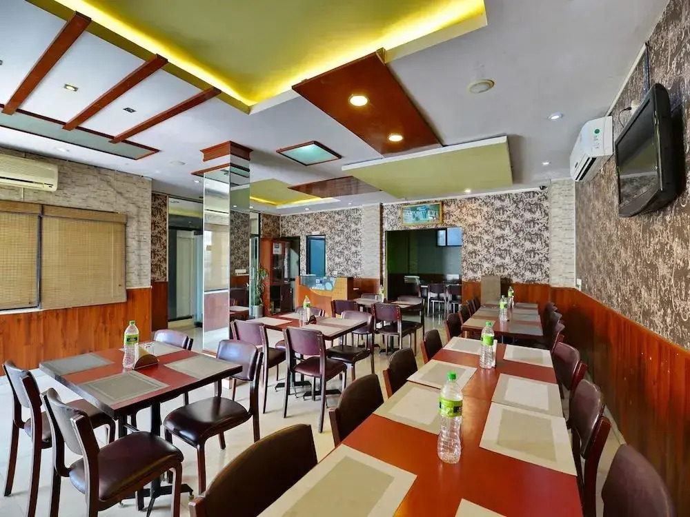 Landmark Hotel near Airport
