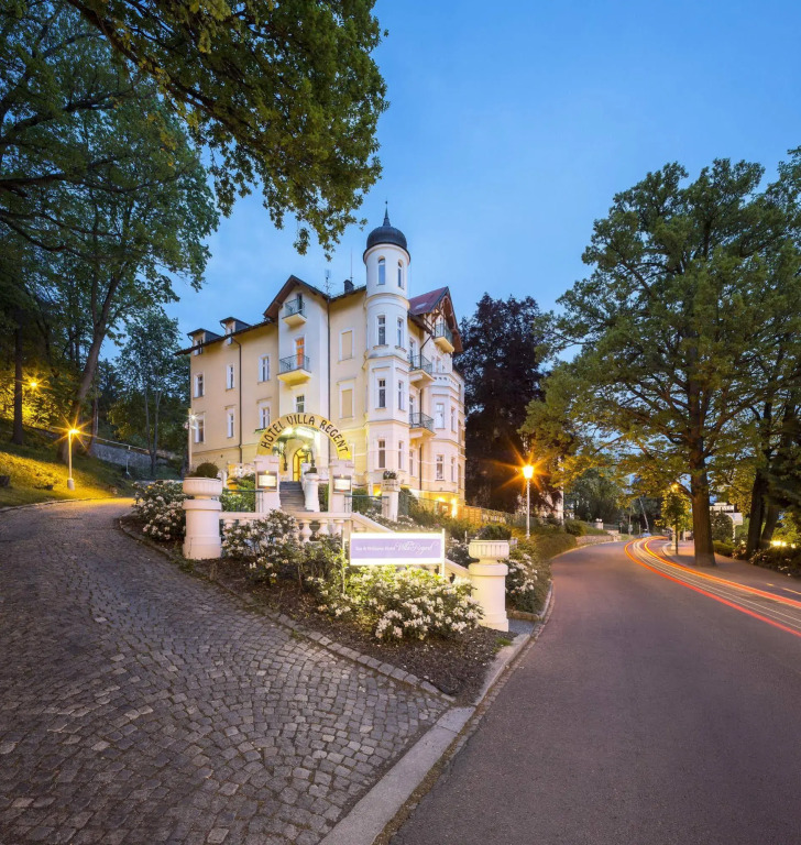 B&B Villa Hotel