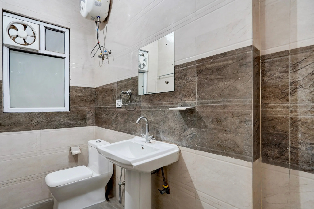 Townhouse Sector 53 Golf Course Road