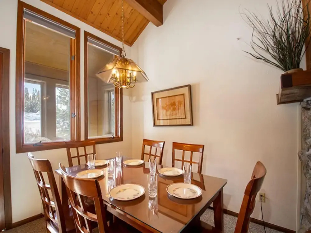 Kings Crossing Townhome 4