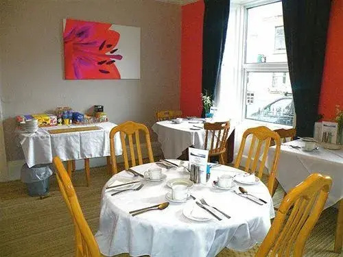 Abbey House B & B