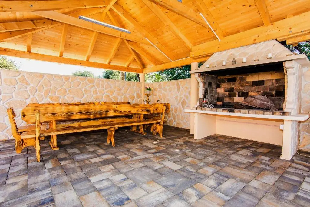 Family Friendly Pool House Ana near Zadar - Happy Rentals