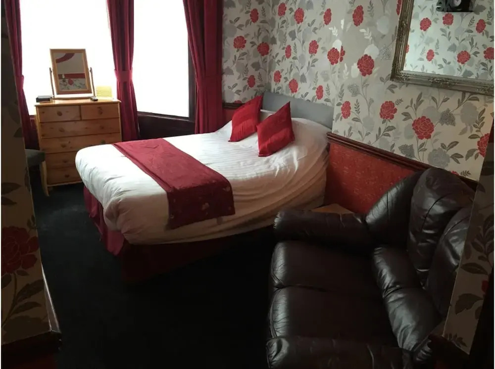 Valdene Hotel