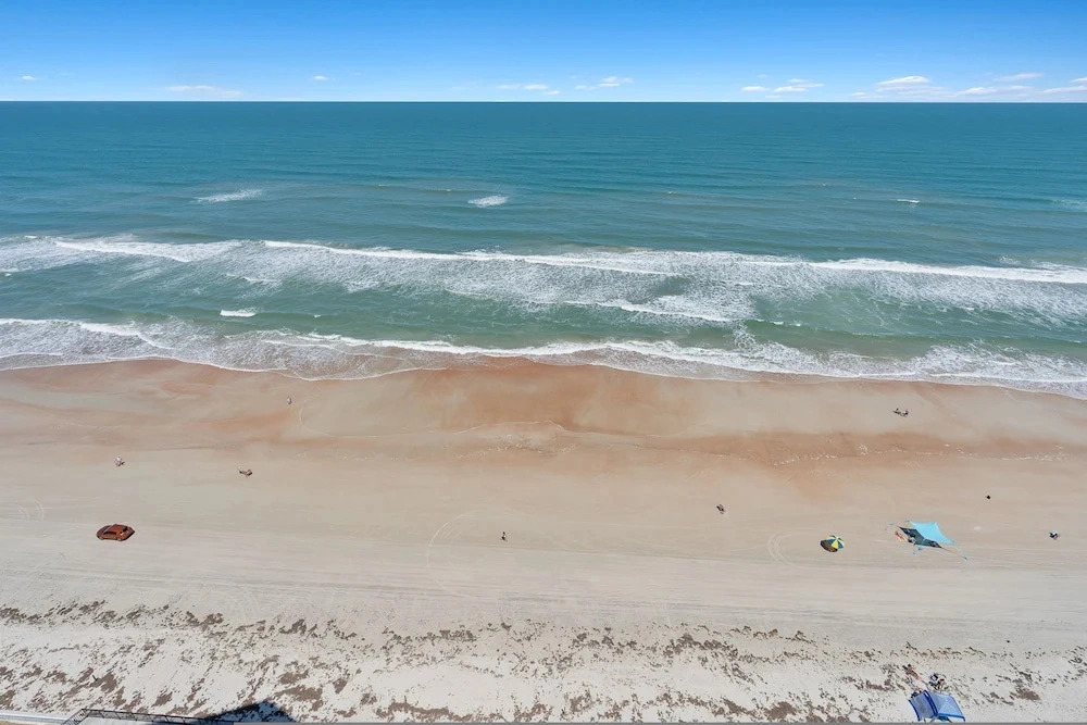 Ocean View Penthouse 2BR Condo Daytona Shores