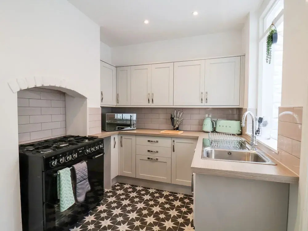 46 St Marys Walk