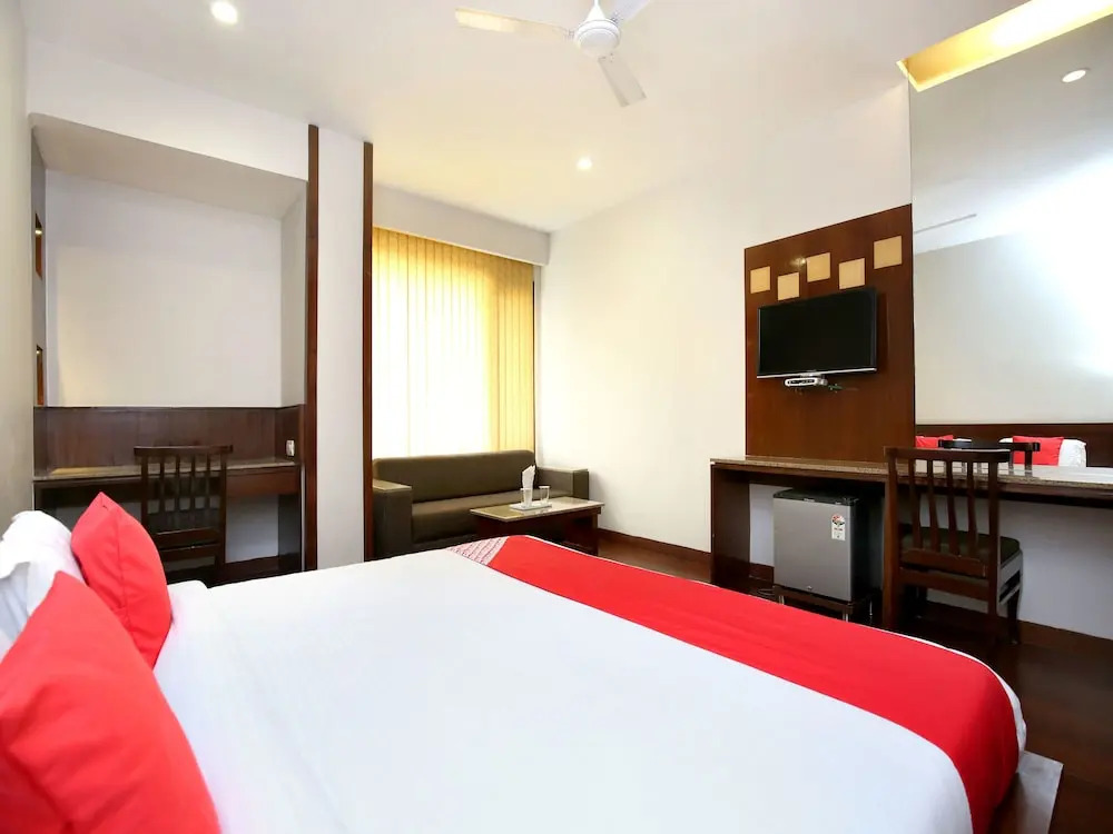 OYO 1044 Hotel Basera Vintage