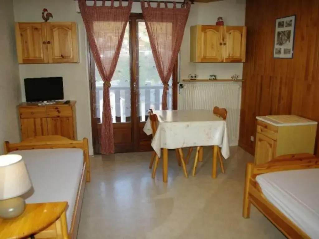 Appartement Brides-les-Bains, 1 pièce, 2 personnes - FR-1-512-151