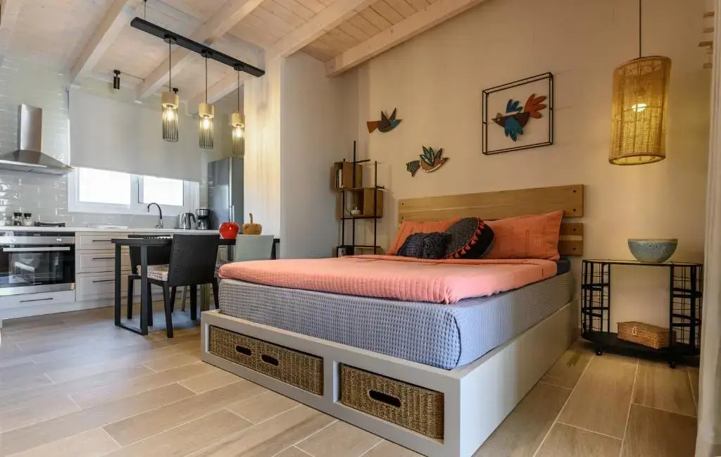 Fiorela's casa- A stylish loft apartment in the heart of Preveza