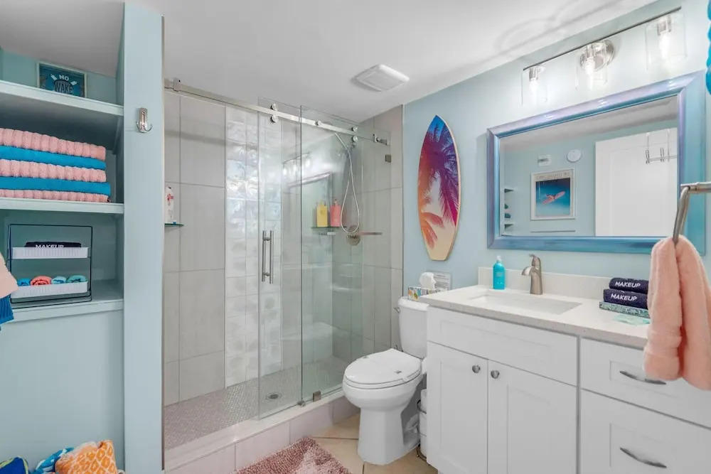 Barefoot Beach Resort F106