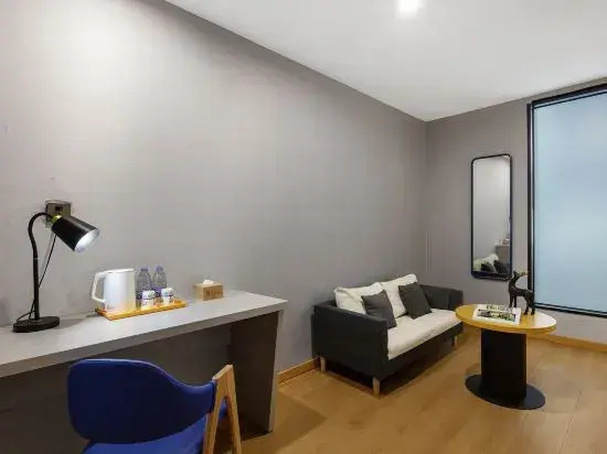 7 Days Premium Hotel (Zhengzhou Xinzheng International Airport)