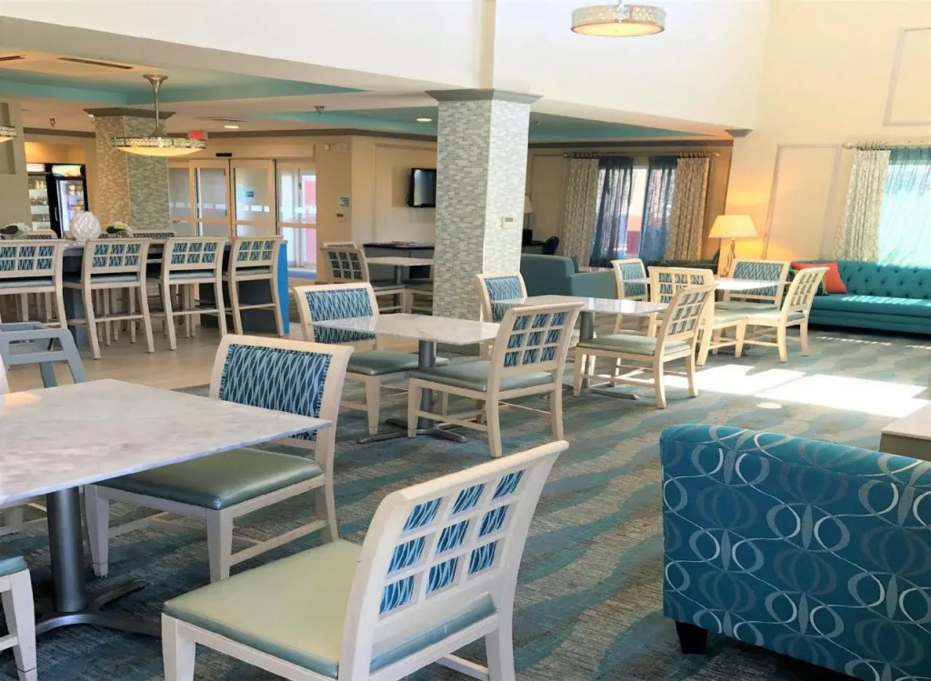 Holiday Inn Express & Suites Brookhaven by IHG