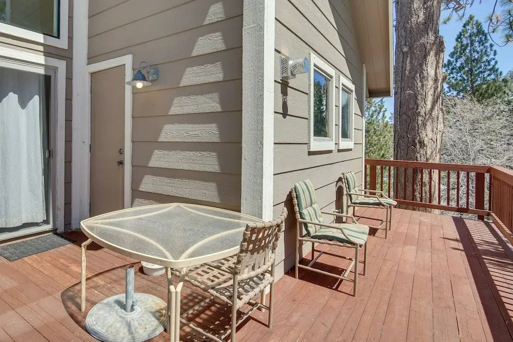 Spacious Big Bear Cabin Rental - 1 Mi to Lake!