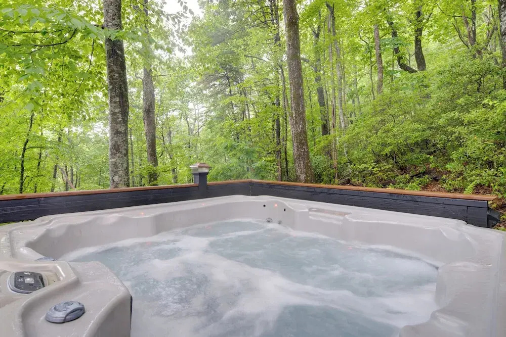 Sapphire Valley Cabin w/ Private Mountain Views!