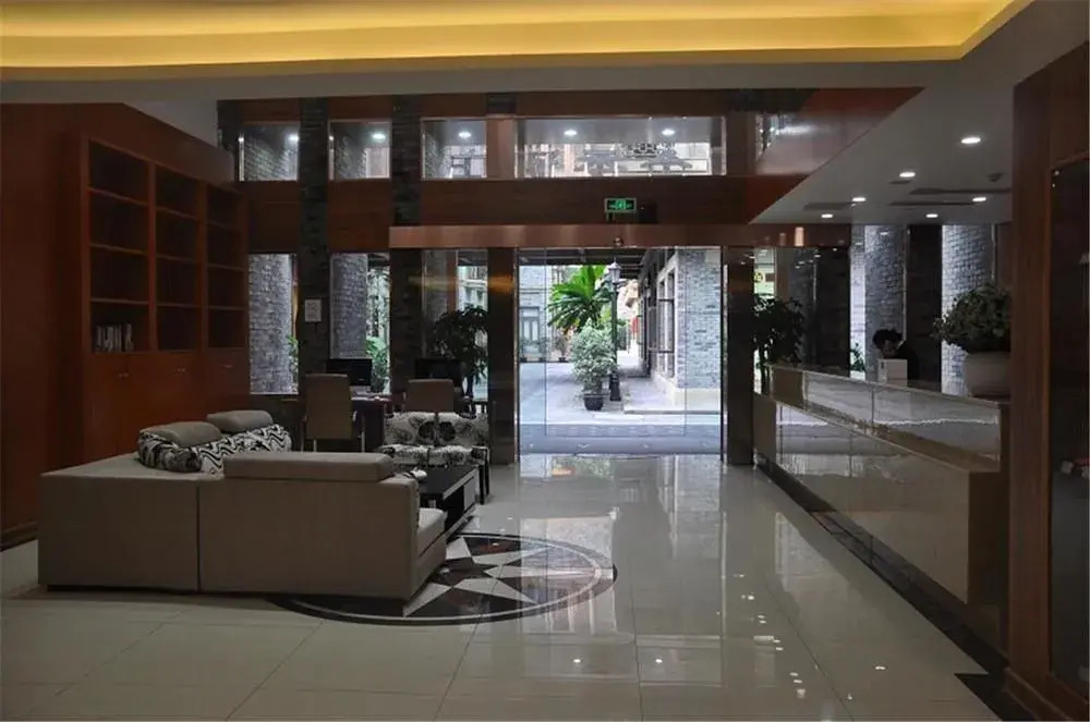 Ji Hotel (CCNICEC, Chengdu)