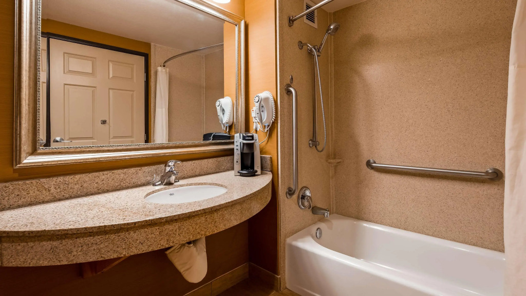 Best Western Exeter Inn & Suites