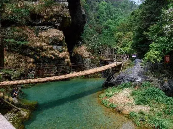 Chunjixia Resort