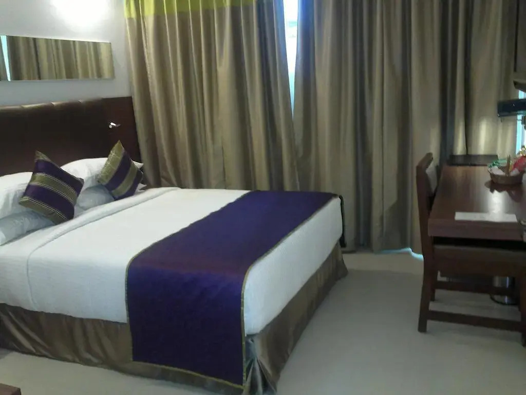 The Urban Hotel