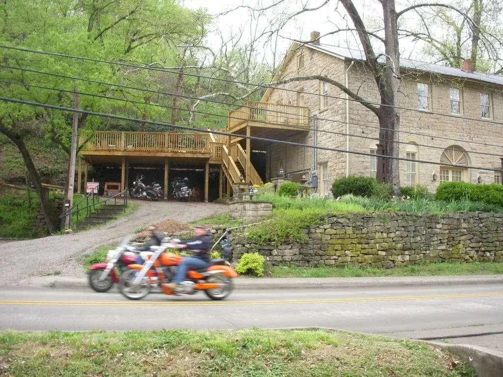 The Brownstone Inn