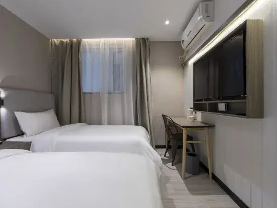 YIZHI hotel（Kunshan Anting Old Street&ZhaoFeng Road Subway Station）