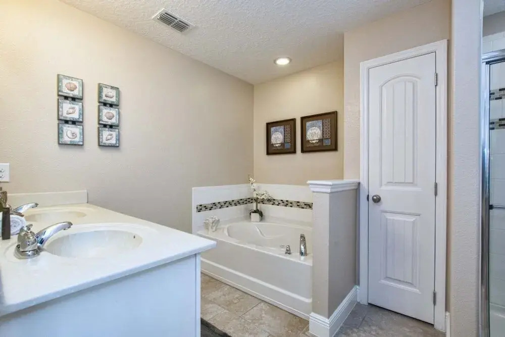 4404ac - Solterra Resort 5 Bedroom Villa