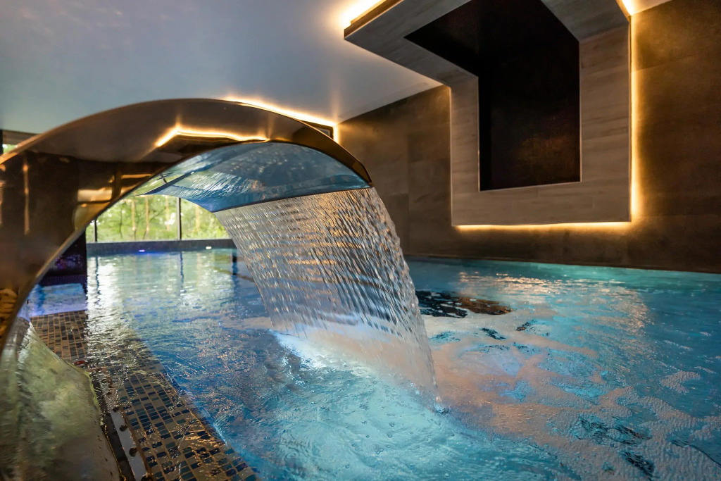 Villa Plyos Resort