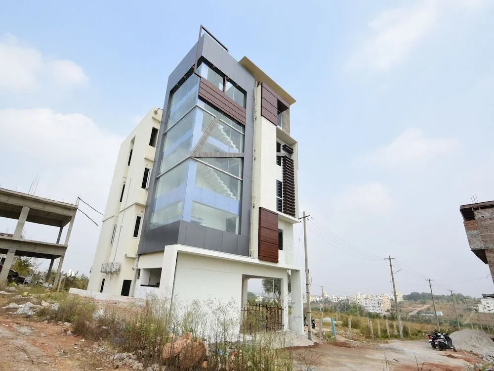 V Wella Inn By OYO Rooms