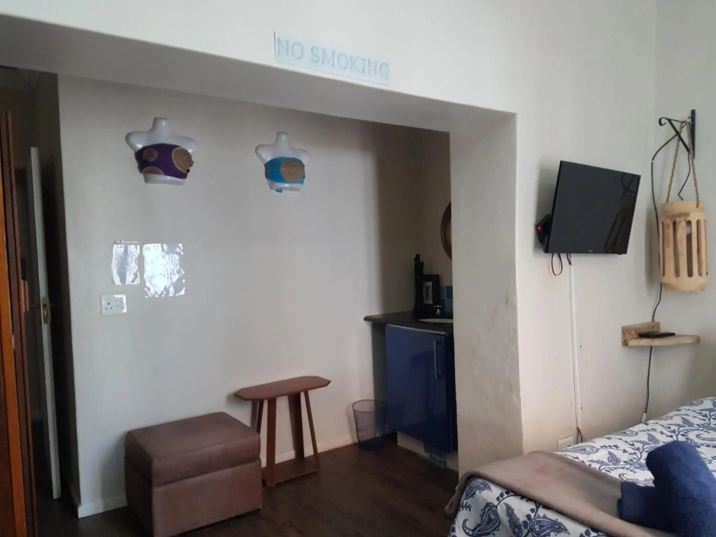 Bedrock Family 4 Sleeper En-Suite Studio