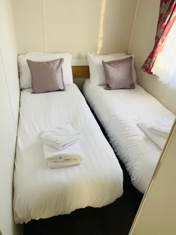 Charming 3-bed Caravan in Bude, North Cornwall