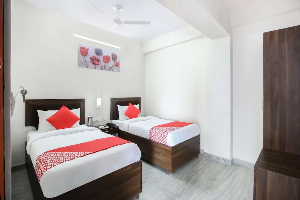 Hotel Lily Bay Prime by OYO Rooms